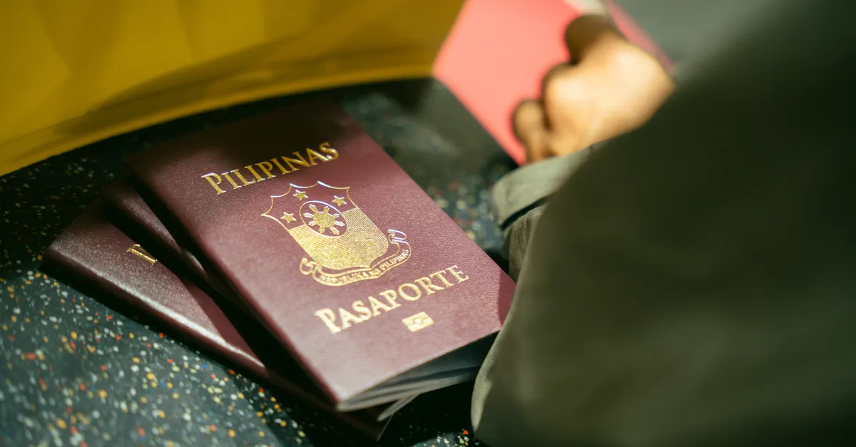 How to Choose the Right Family Passport Holder