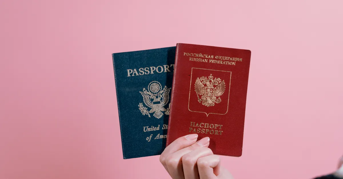 4 Best Family Passport Holders for Stress Free International Travel