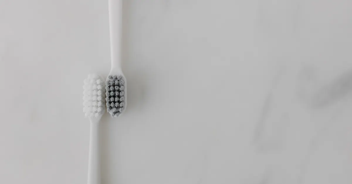 Key Features That Make a Toothbrush Travel-Friendly — electric toothbrush travel features
