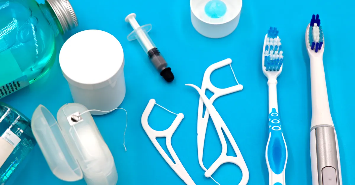 Step-by-Step Instructions: How to Clean Electric Toothbrush While Traveling — how to clean electric toothbrush while traveling